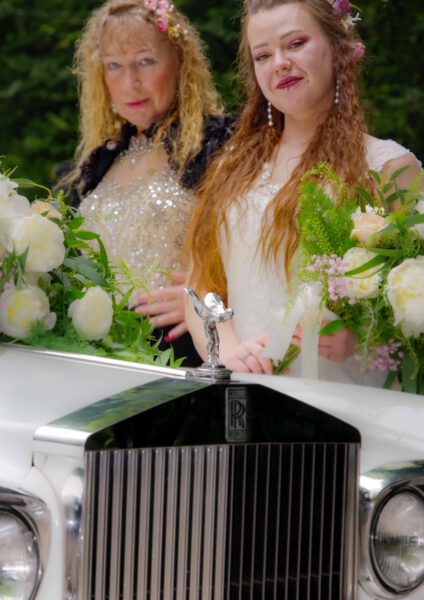 Bild 06 - Forsthaus, Hochzeit Rosenbaum, Hochzeitskutsche, Janine, Ute - [K70_0400]