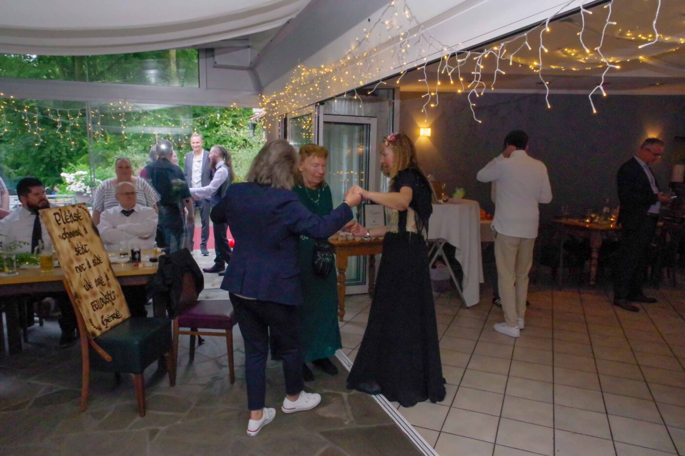 Bild 07 - Forsthaus, Hochzeit Rosenbaum, Party - [K70_0611]