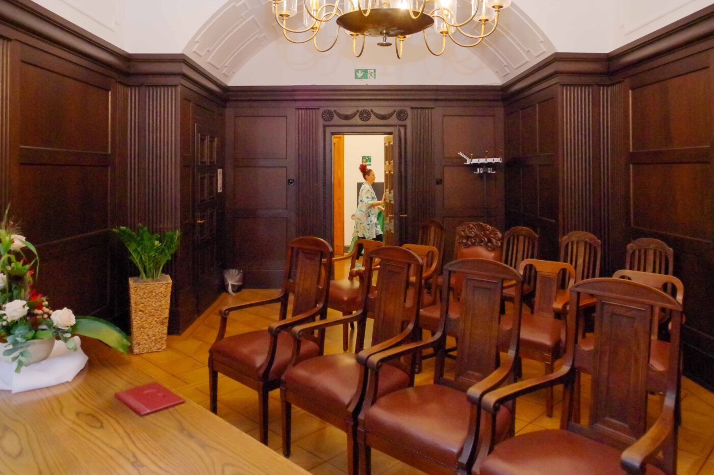 Bild 03 - Standesamt, Trausaal - [K70_0119]