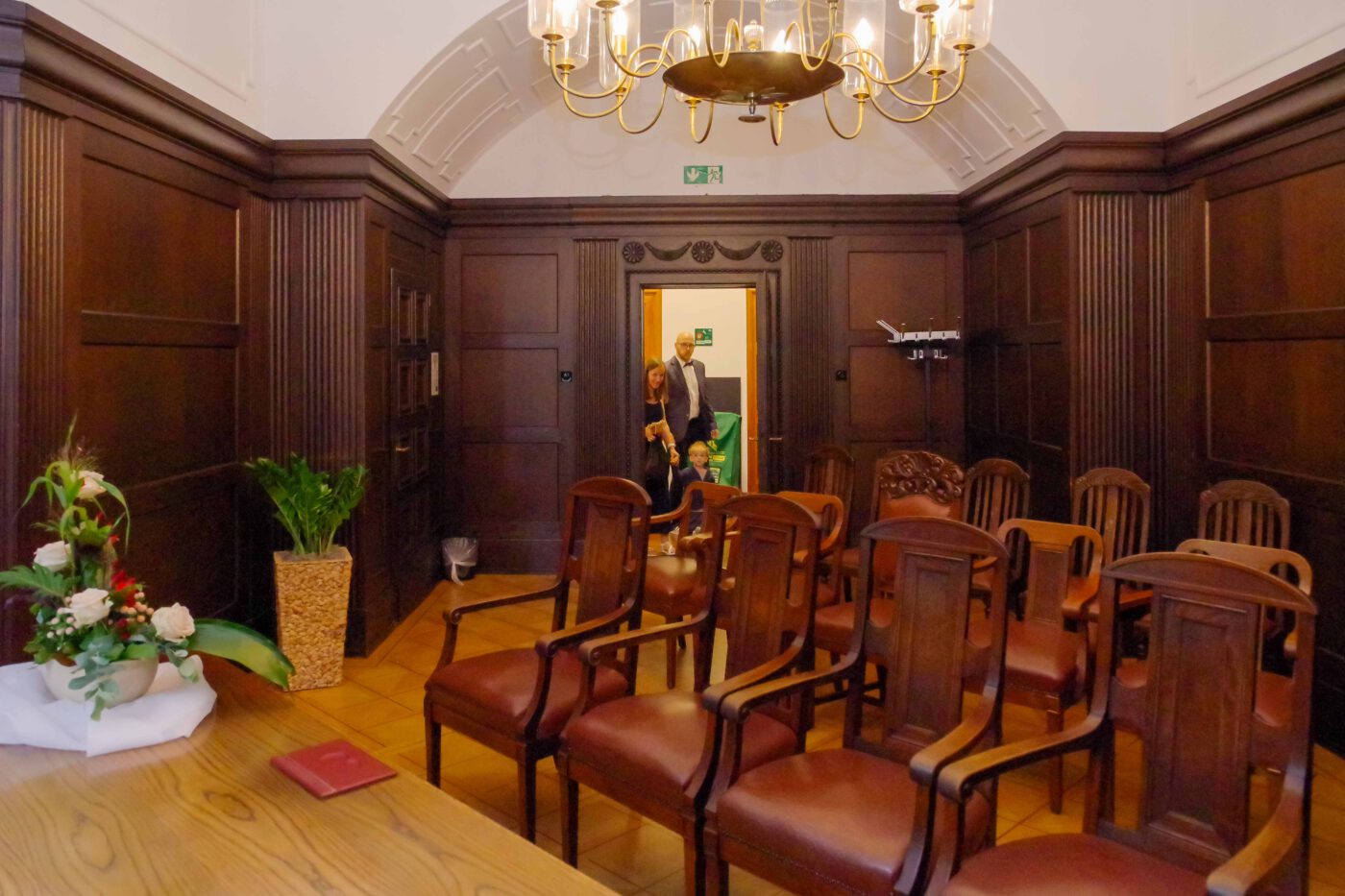 Bild 04 - Standesamt, Trausaal - [K70_0120]