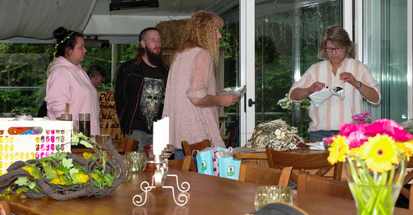 Bild 12 - Forsthaus, Saal- und Tischdeko - [K_3_0019]