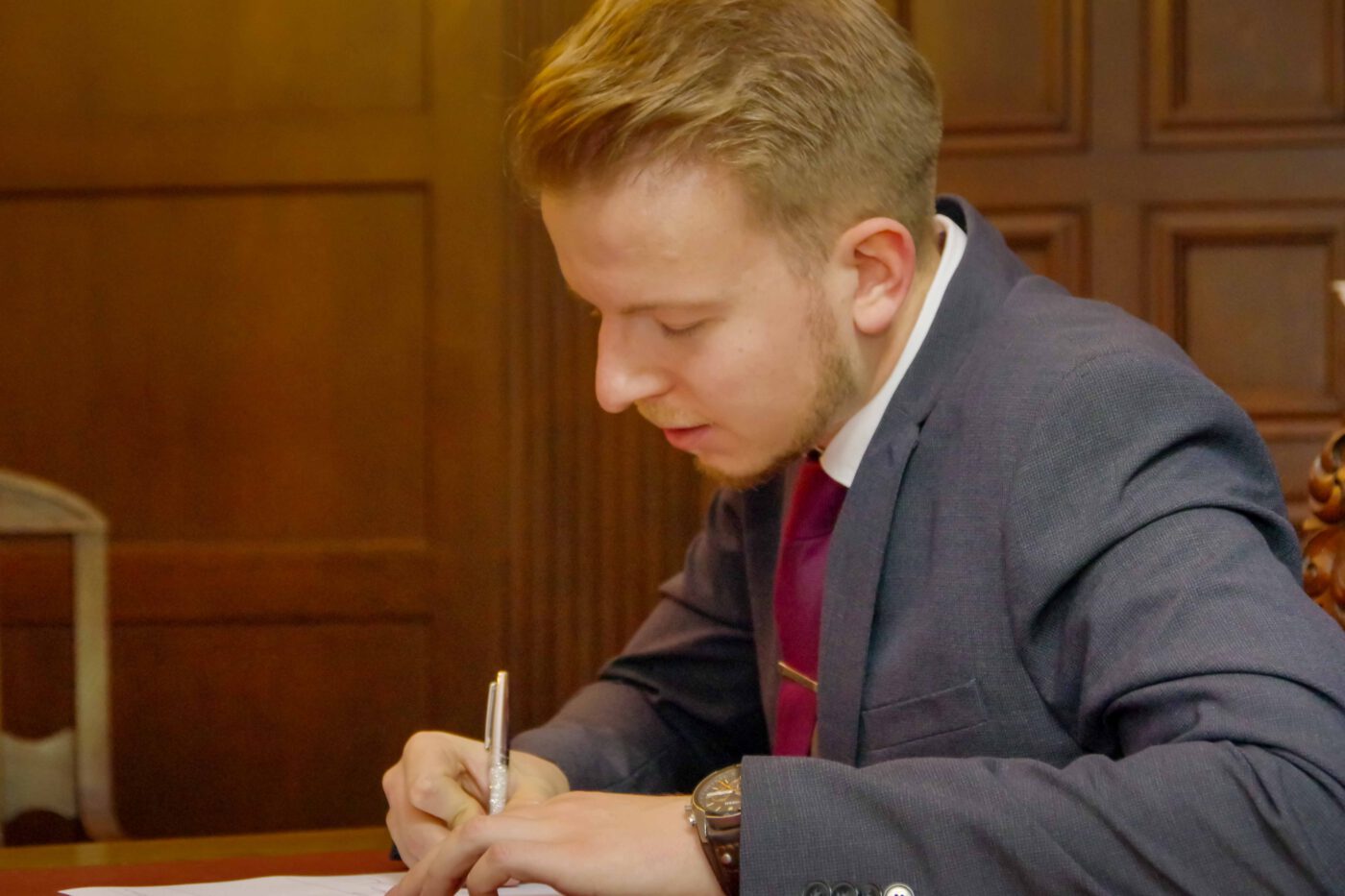 Bild 127 - Justin, Standesamt, Trausaal - [K70_0230]