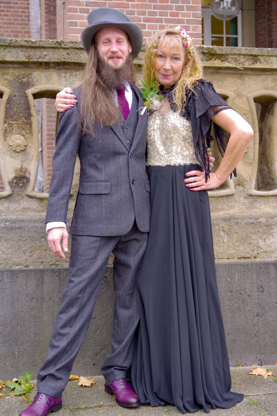 Bild 13 - Aussentreppe, Patrik, Standesamt, Ute - [K70_0046]