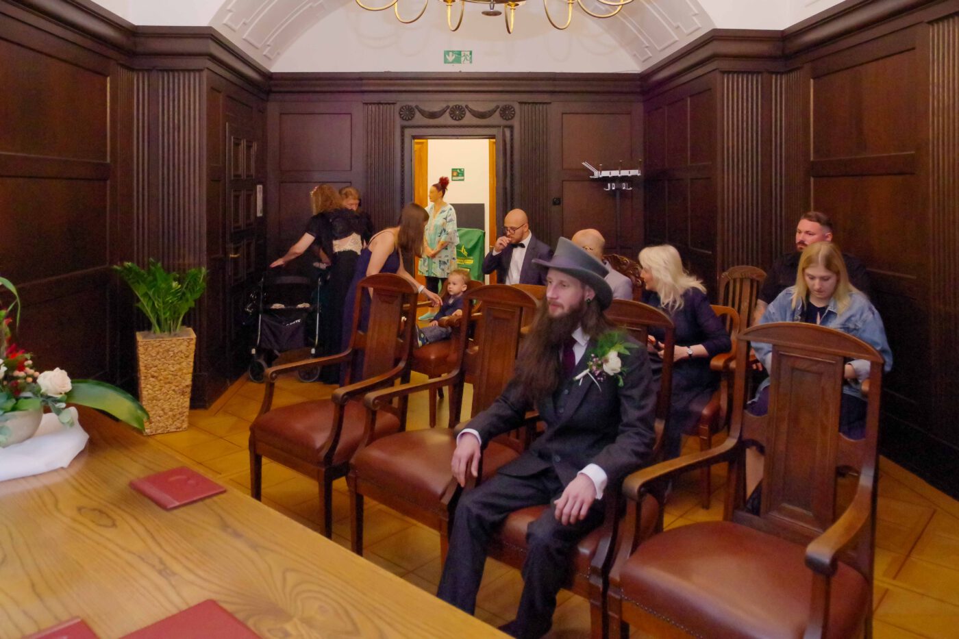 Bild 16 - Mario, Mika, Patrik, Standesamt, Trausaal - [K70_0132]