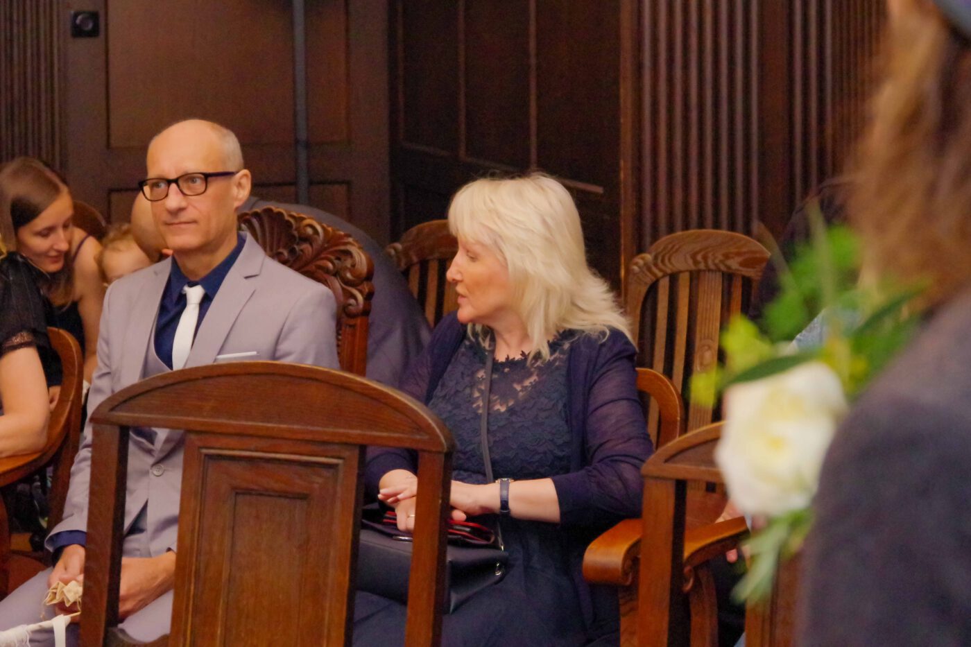 Bild 23 - Dirk, Jasmin, Sabine, Standesamt, Trausaal - [K70_0139]