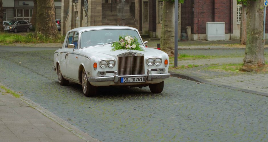 Standesamt – Ankunft der Braut