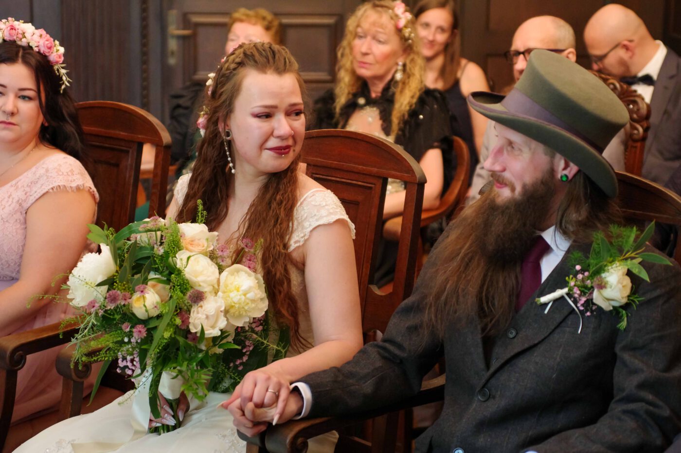 Bild 51 - Janine, Jasmin, Lesley, Patrik, Standesamt, Trausaal, Ute - [K_3_0202]