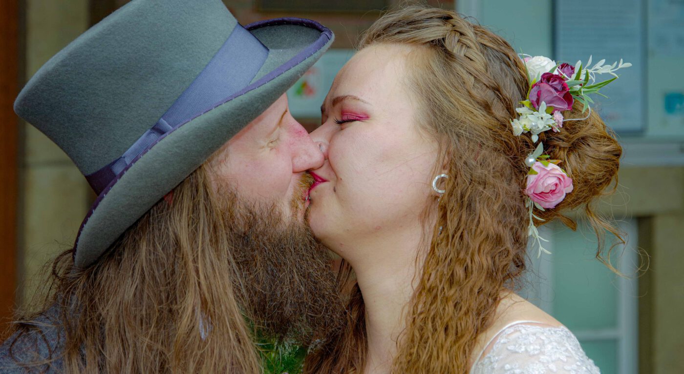 Bild 72 - Aussentreppe, Janine, Standesamt - [K70_0106]