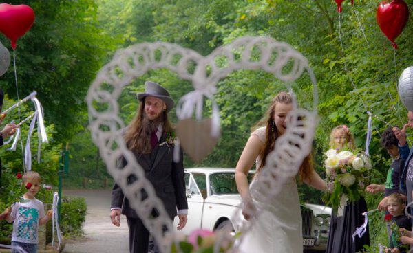 Bild 05 - Forsthaus, Gysenbergpark, Hochzeit Rosenbaum, Janine, Patrik, Sektempfang, Ute - [K70_0287]