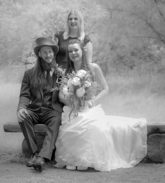 Bild 06 - Forsthaus, Hochzeit Rosenbaum, Parkbank - [K70_0453]