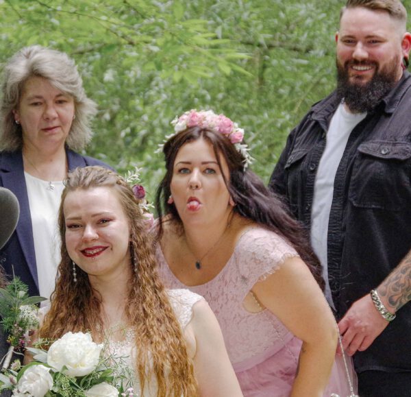 Bild 11 - Forsthaus, Hochzeit Rosenbaum, Parkbank - [K70_0499]