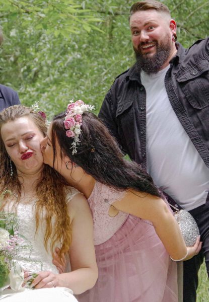 Bild 21 - Forsthaus, Hochzeit Rosenbaum, Parkbank - [K70_0509]