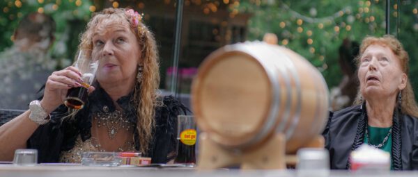 Bild 22 - Edith, Ute - [K_3_0303]